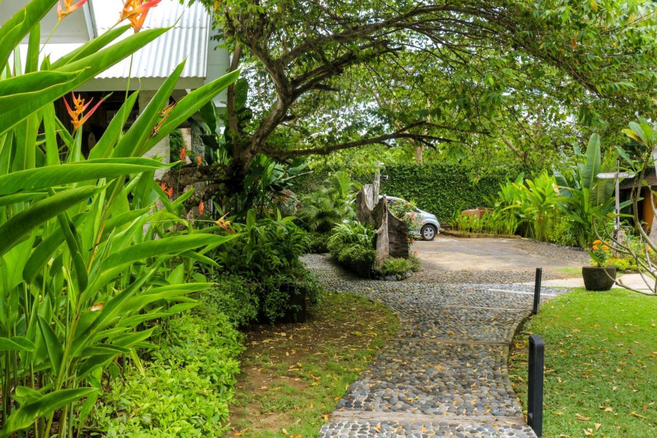 Chanteak Bali - Teak House 3 ジンバラン エクステリア 写真