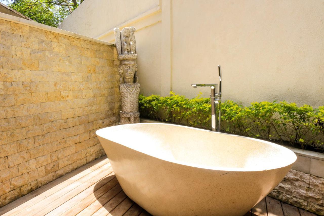 Chanteak Bali - Teak House 3 ジンバラン エクステリア 写真